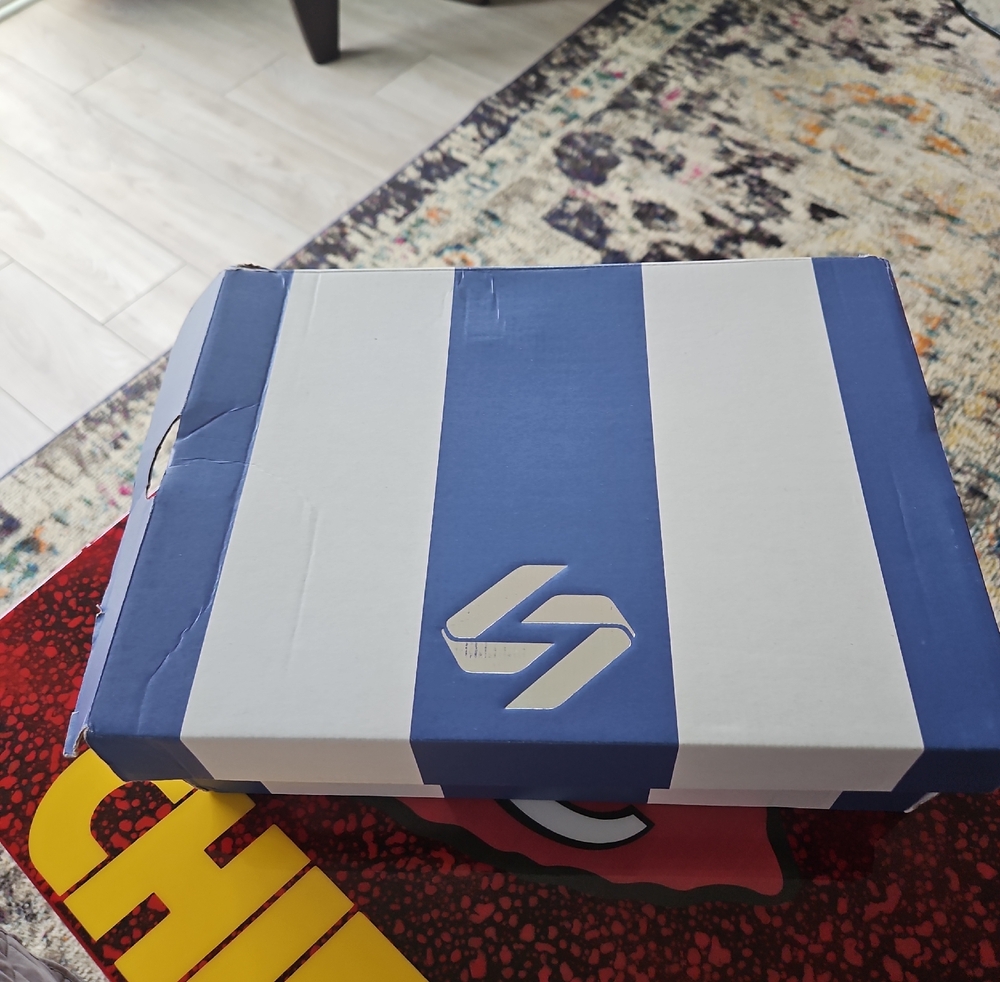 Jordan Blue & White Luka 3 GS Shoe With The Box